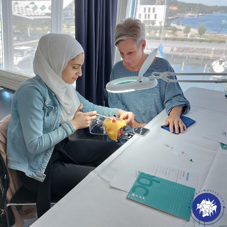 Lokalanalgesi for klinikassistenter og tandplejere