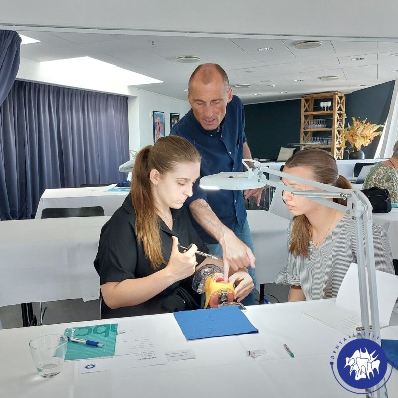 Lokalanalgesi for klinikassistenter og tandplejere